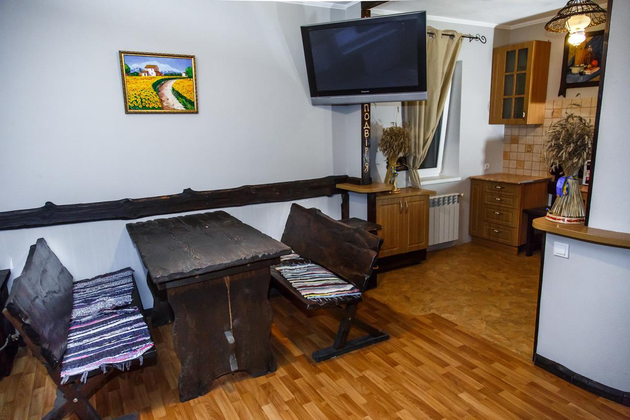 Dniprovskiy Dvir Stari Kodaky 외부 사진